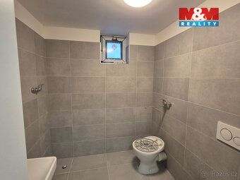 For rent newly built commercial space of size 128 sqm in Prague - west