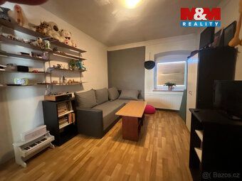 We offer for sale a spacious family house in a quiet part of the village