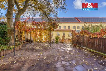 Nabízíme k prodeji udržovaný bytový dům s restaurací a sauno