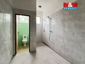 We offer for sale commercial property on the outskirts of Horažďovice town with views…