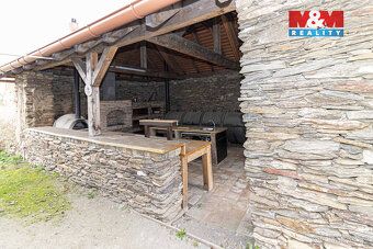 We offer for sale a chateau in the village of Žáky near Čáslav undergoing reconstruction and…