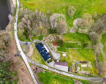 We offer for sale a spacious two-generation village house