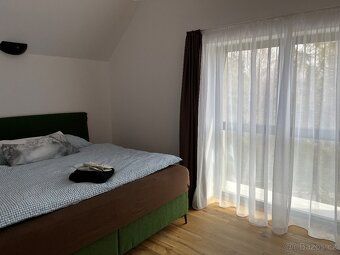 Ponúkam na krátkodobý prenajom 8 miestny apartmán vo Vysokýc