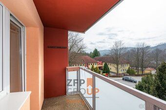 Ev.č. 00539 Nabízíme k prodeji byt o dispozici 3+kk a podlah