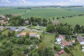 We offer for sale a very interesting building plot of size