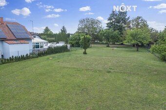 We offer for sale a very interesting building plot of size