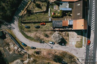 Я пропоную до продажу два земельні ділянки для будівництва, розташовані на
