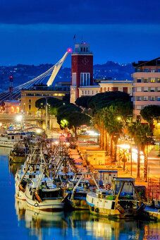 Would you like to live in a place where you feel at home and fully enjoy true Italian atmosphere?