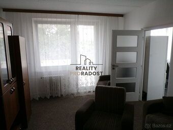 We offer for rent an apartment 3+1 in a renovated prefabricated house