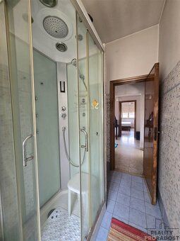 In the very center of Silvi Marina, just 100 meters from the sea and close to all amenities…