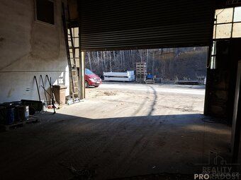 Rental of warehouse or production space approx.