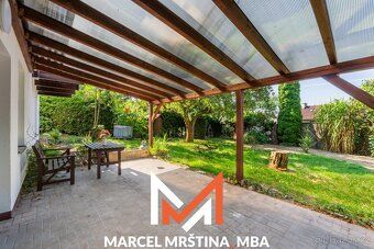 I am offering for sale a spacious 3BR apartment after complete reconstruction