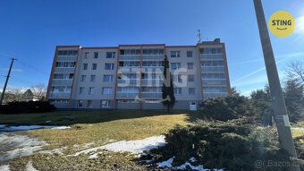 We offer for rent a spacious, sunny apartment of internal layout 2+1 living area 50m2.