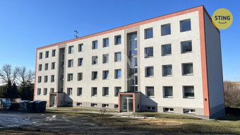 We offer for rent a spacious, sunny apartment of internal layout 2+1 living area 50m2.
