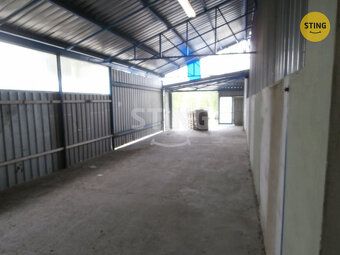 We offer for rent a set of 2 spaces that can be used for storage, light manufacturing, or service services.
