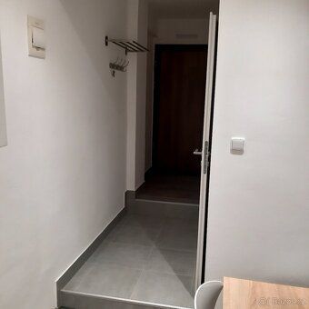 I offer for short stay (1 day - 30 days max) apartment 2+1 in