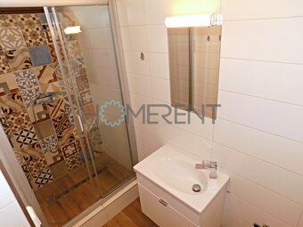 ! RESERVED ! Exclusively we offer for sale a bright and spacious apartment 3 + kk of size 68…