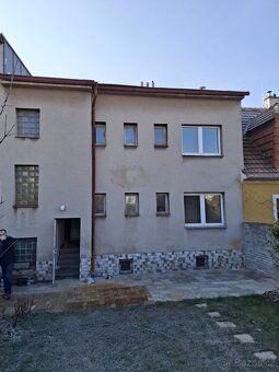 Sale of family house 131 m² Land 292 m² Garage 19m2
Real Estate Agents please do not call !!!