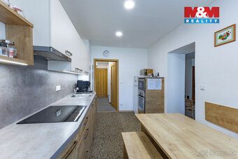 We offer for sale an above-standard equipped cottage after reconstruction in a quiet part of…