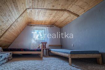 We offer for sale a cozy stone cottage in the village of Hnojník, which is located in a quiet…