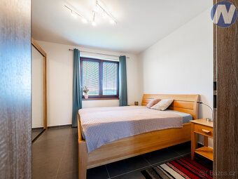 Nabízíme k prodeji výjimečně prostorný apartmán v atraktivní