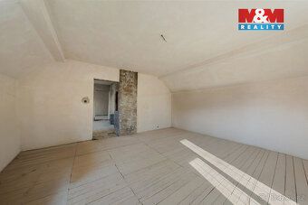 Nabízíme k prodeji prostorný rodinný dům ve fázi výstavby v 