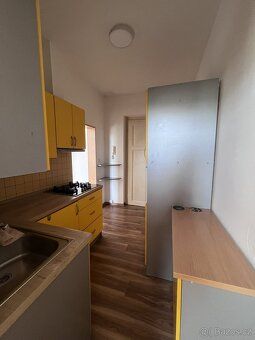 Domybyty.com Vám exkluzivně nabízejí k pronájmu menší bytovo