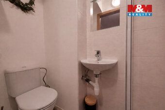 This bright maisonette apartment 4+kk (97 sq m) in Ujezd nad Lesy offers an ideal combination…