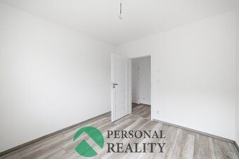 Ref. No. 03042 Looking for nice and quiet living while wanting everything within reach?