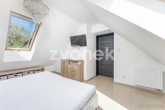 Ev.č. 00010 Nabízíme k prodeji prostorný vícegenerační rodin