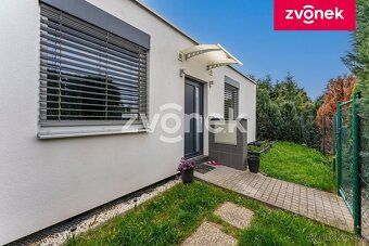 Ev.č. ZL04679 Hledáte klidné bydlení kousek od města, ale be