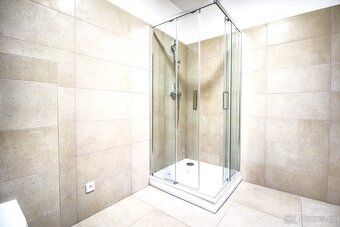 Nabízíme k pronájmu zcela nový byt 2+kk o rozloze 59 m², kte