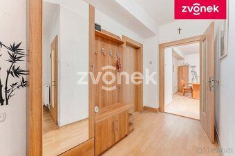 Ev.č. ZL04229 Nabízíme k prodeji prostorný a udržovaný rodin