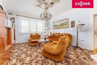 Ev.č. ZL04279 Prodej prostorného rodinného domu s vinným skl