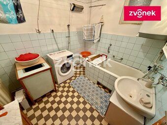Ev.č. 713672 Nabízíme k prodeji starší rodinný dům o dispozi