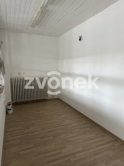 Ev.č. 724621 Nabízíme k pronájmu komerční prostor o výměře 1