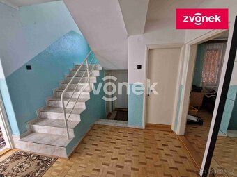 Ev.č. UH00787 Nabízíme exkluzivně k prodeji rodinný dům v ob