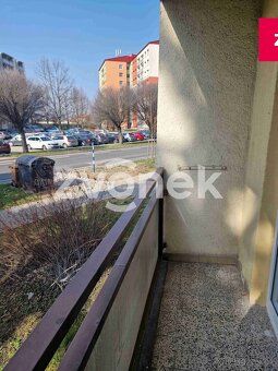 Ev.č. UH00819 Nabízíme exkluzivně k pronájmu byt 1+1 po celk