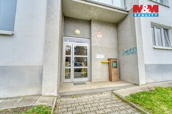 Nabízíme k pronájmu zařízený byt 1+1 o užitné ploše 41 m², n