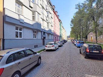 Nabízím k prodeji netradiční cihlový byt 2,5 +1 (97 m2) ve 2