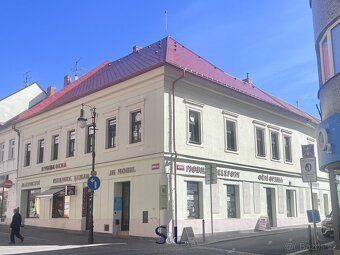 Ev.č. 01618 Nabízím pronájem atraktivního komerčního prostor