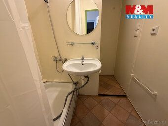 Pronájem bytu 1+1 o podlahové ploše 45 m² v Pardubicích, uli