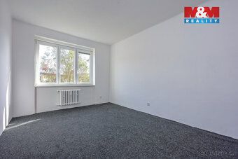 K pronájmu nabízíme cihlový byt o dispozici 2+1 s balkónem a