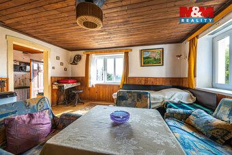 Pokud hledáte klid a nemovitost obklopenou přírodou, máme pr