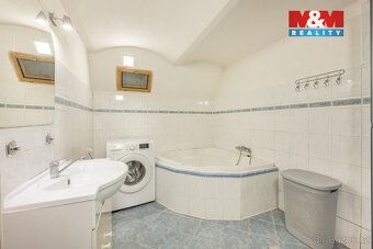 We offer for sale a spacious family house in a quiet part of the village