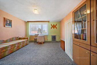 Family house 4+1 with beautiful garden, Knínice near Boskovice – quiet location, space and ready to move in
