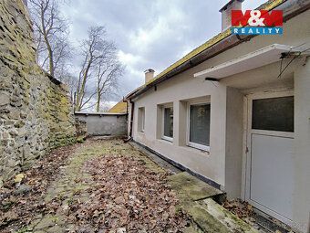 We offer for sale a family house with 4+kk near Pelhřimov city center.