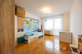 For sale, apartments / 3 + 1, 98 m2, Edvard Beneš Street 1425/17, New Town