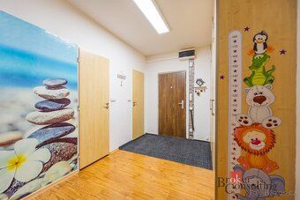 For sale, apartments / 3 + 1, 98 m2, Edvard Beneš Street 1425/17, New Town