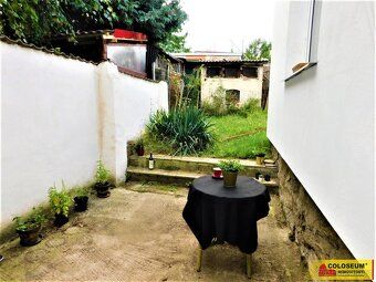 Ref #E1288Z045 Exclusively we offer for sale a house of dispo